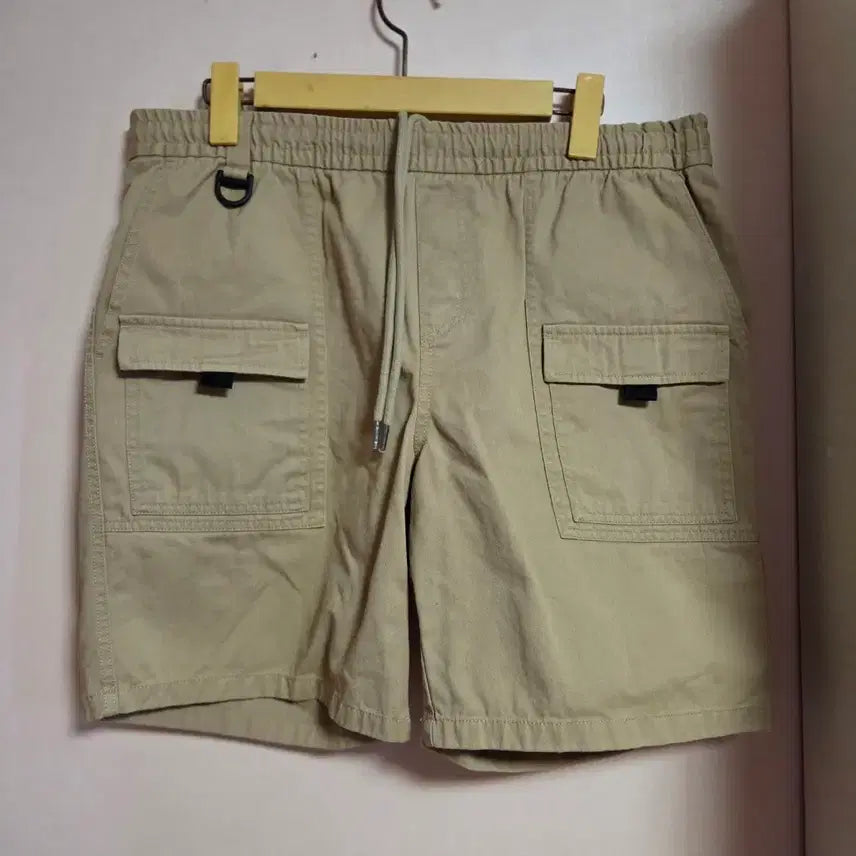 [BUNJANG] SPAO Cargo Pocket Shorts / SPAO 반바지 카고포켓 스타일