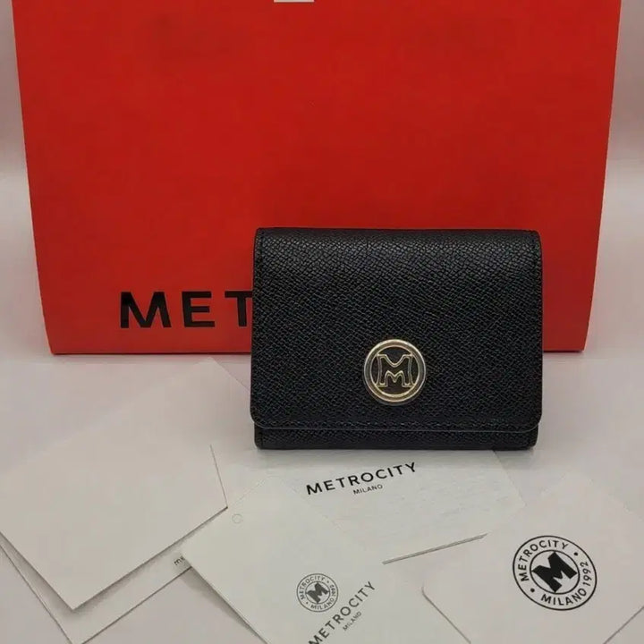 [BUNJANG] Metrocity Black 3-Fold Pendant Wallet + Shopping Bag / 메트로시티 (새상품) 블랙 3단 펜던트 반지갑 + 쇼핑백