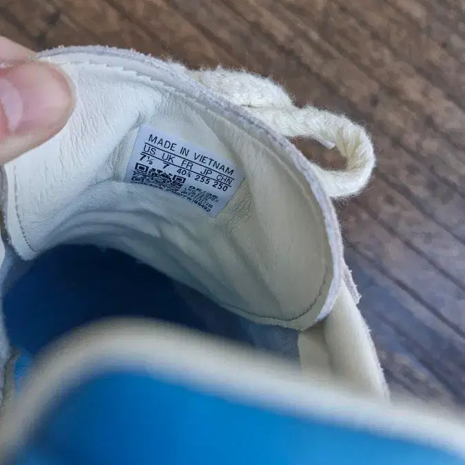 [BUNJANG] Adidas Samba Cream Blue Sneakers (255mm) / 아디다스 삼바 크림블루 255