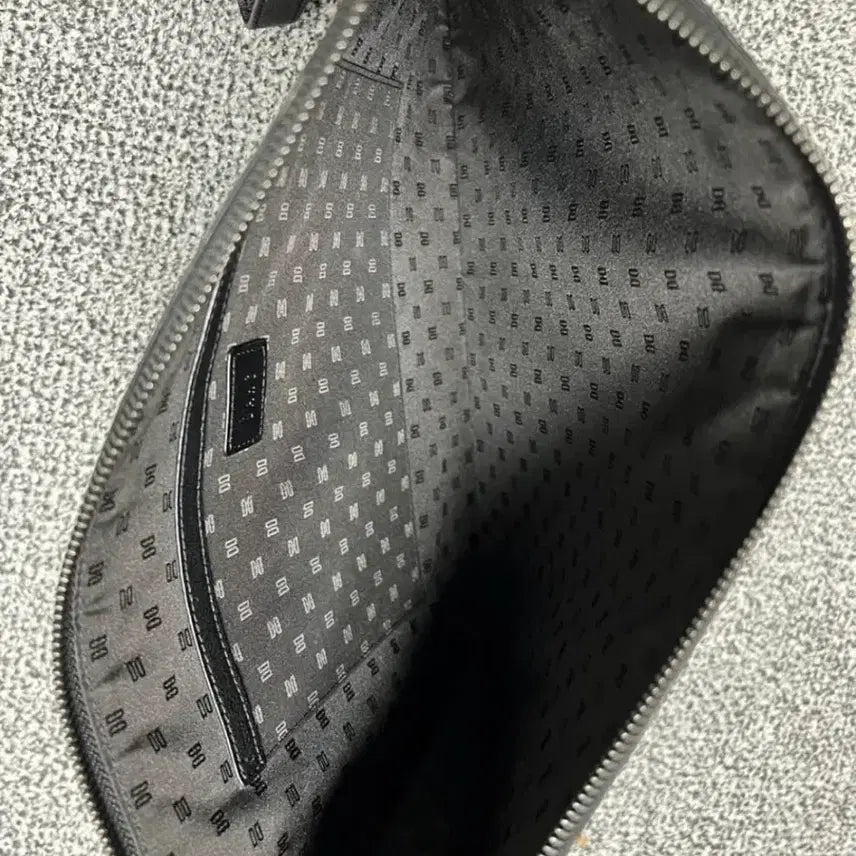 [BUNJANG] DAKS Leather Handbag Clutch Bag / DAKS 닥스 가죽 핸드백 클러치백
