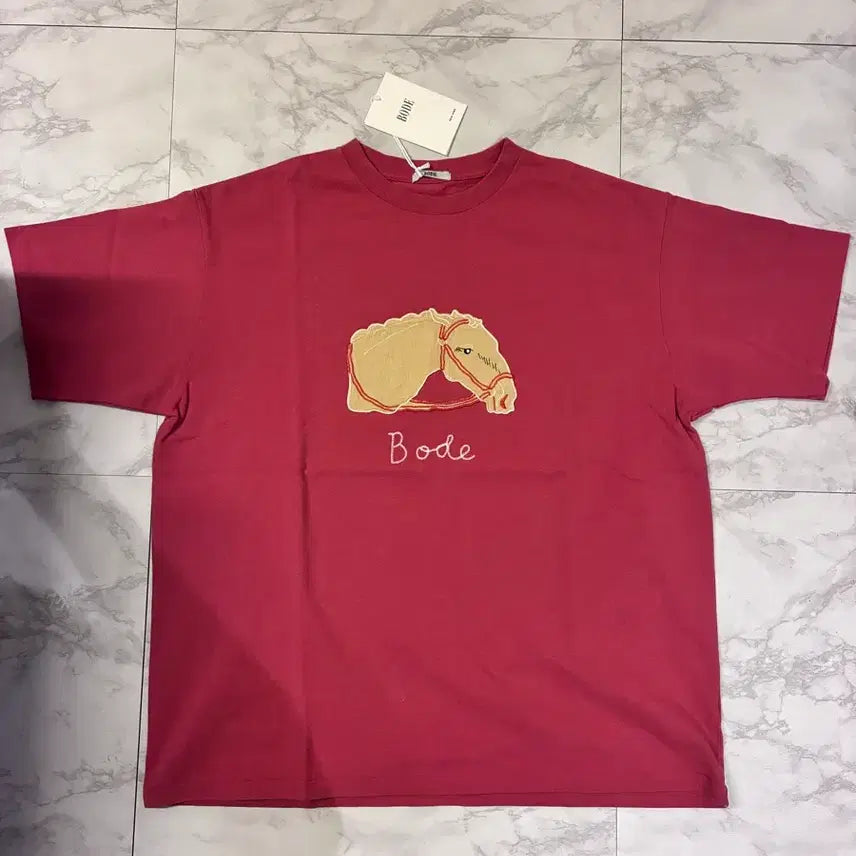 [BUNJANG] Body Embroidery T-shirt / 보디 자수 티셔츠