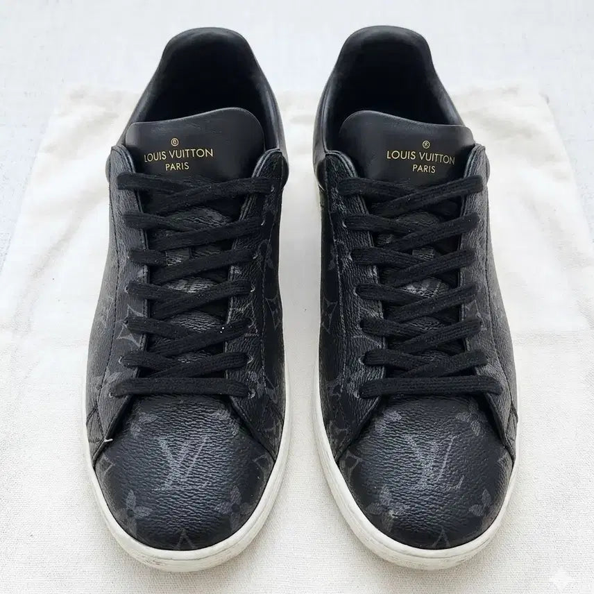 [BUNJANG] Louis Vuitton Monogram Eclipse Sneakers / [정품] 남성 루이비통 모노그램 블랙 스니커즈