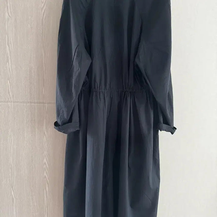 [SOLD OUT] LEMAIRE 르메르 드로우스트링 블랙 미디 드레스 34