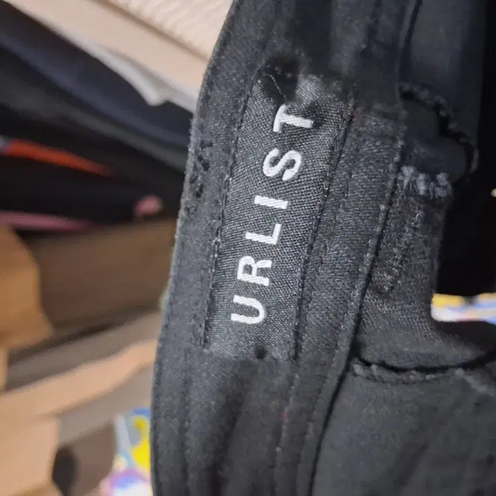 [BUNJANG] URLIST Black Shorts (Size S) / URLIST 블랙 반바지 숏팬츠(S)