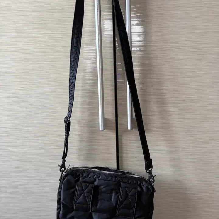 [BUNJANG] Porter 2-Way Crossbody Bag Black / 포터 2WAY 크로스백 블랙