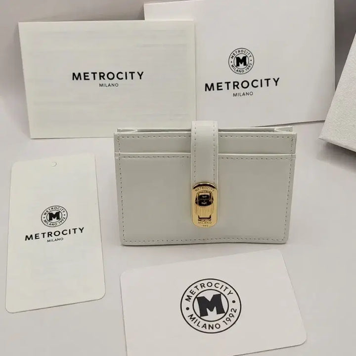 [BUNJANG] Metrogate Card Holder White Gold Clasp / 메트로시티 (새상품) 카드지갑 화이트 골드 잠금장식