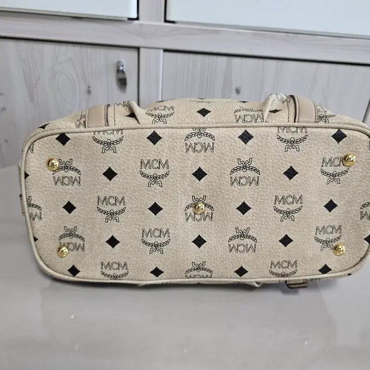 [BUNJANG] MCM Visetos Tote Bag Beige / MCM 비세토스 베이지