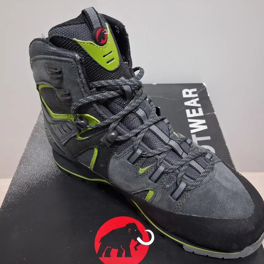 [BUNJANG] Mammut Gore-Tex Hiking Boots 260mm / [판매가인하]마무트고어텍스 등산화 미사용 새재품판매합니다