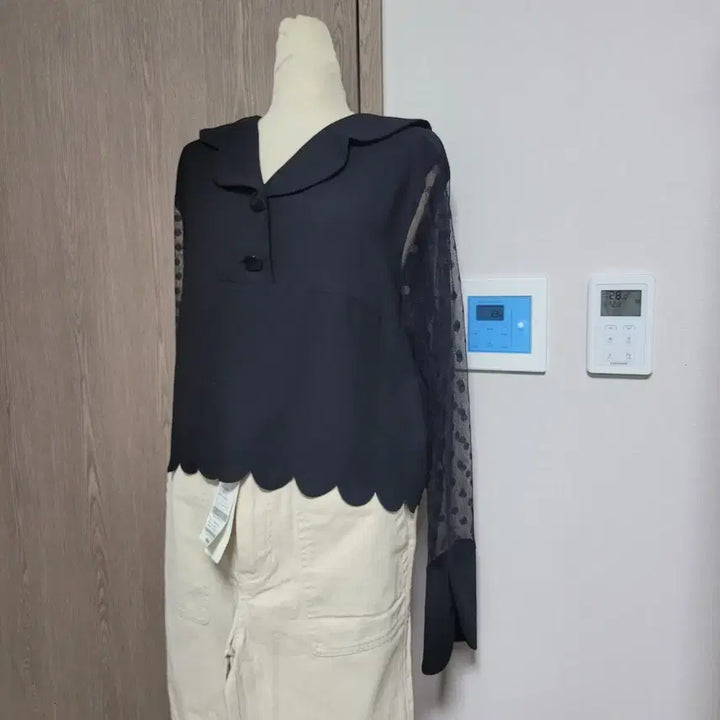 [BUNJANG] Dewy Heart Dewy Lovely Black Lace Blouse / 듀이하트듀이 러블리 블랙 레이스 블라우스  free