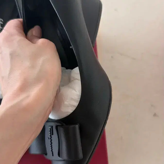 [BUNJANG] Salvatore Ferragamo Viva Pumps Black / 페레가모 비바 펌프스