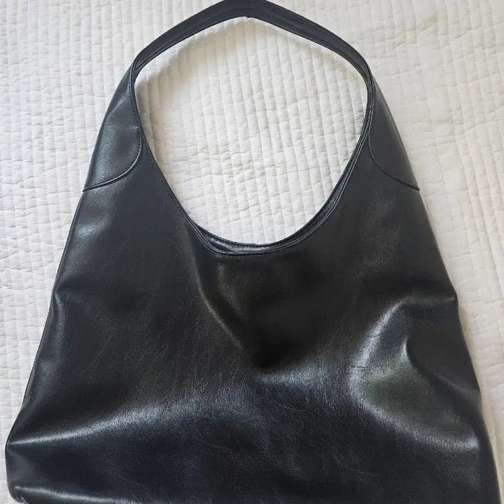 [BUNJANG] Brilla Comeun Cristallo Black Leather Shoulder Hobo Bag / 블랙 레더 숄더백 호보백 가BRILLA COMEUN CRISTALLO