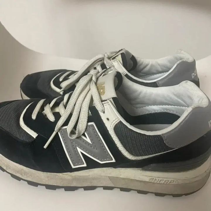 [BUNJANG] New Balance 574 Legacy Black Sneakers / [크림발]뉴발란스 574 레거시 블랙 260size