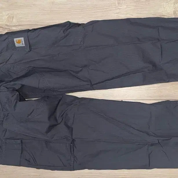 [BUNJANG] Carhartt Regular Cargo Pants Size 31-32 / 칼하트 레귤러 카고 팬츠 31-32 팔아요!