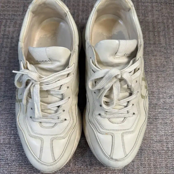 [BUNJANG] Gucci Rhyton Beige Leather Sneakers / 구찌 라이톤 베이지 255-260