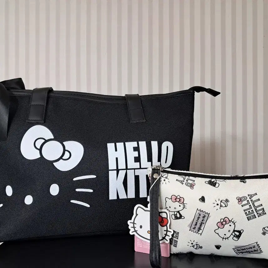 [BUNJANG] Sanrio Hello Kitty Shoulder Bag Tote Bag &amp; Pouch Set Black New / 산리오 헬로키티 숄더백 토트백 블랙 &amp; 파우치 세트 새상품