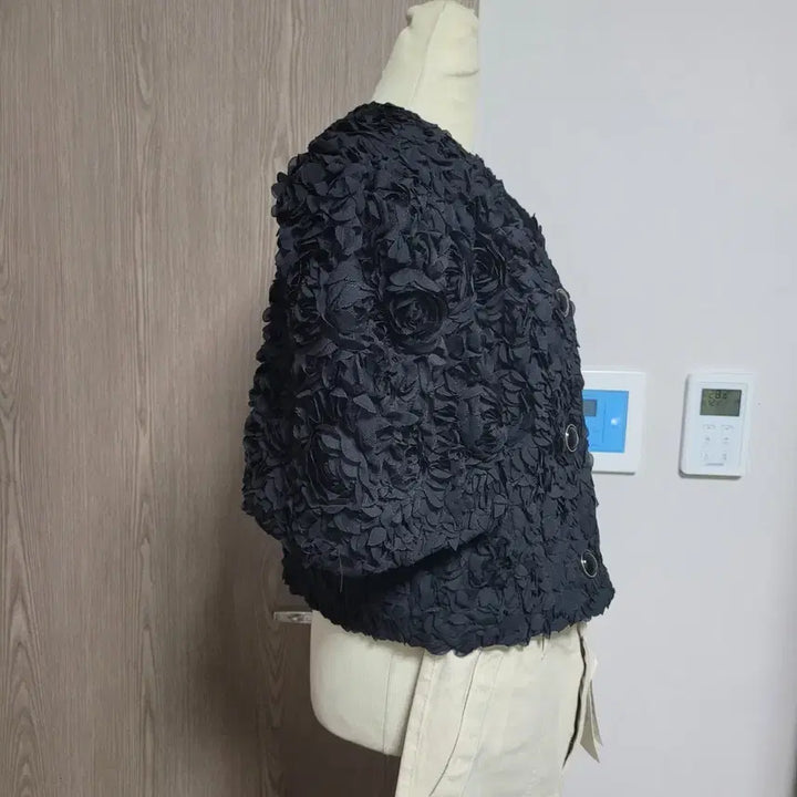 [BUNJANG] De Norita Black Flower Jacket Puff Sleeve / 드노리타 블랙 플라워 자켓 퍼프소매  free
