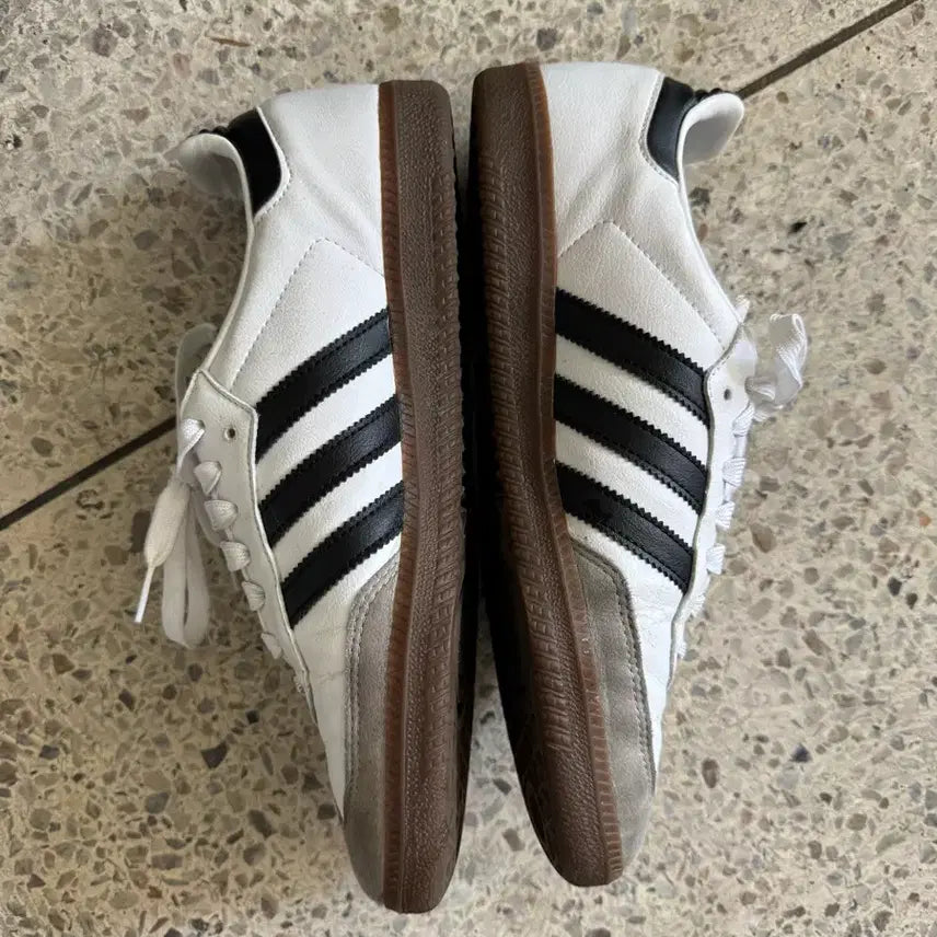 [BUNJANG] Adidas Samba Vegan White Black Sneakers (270) / 아디다스 삼바 비건 화이트 블랙 270