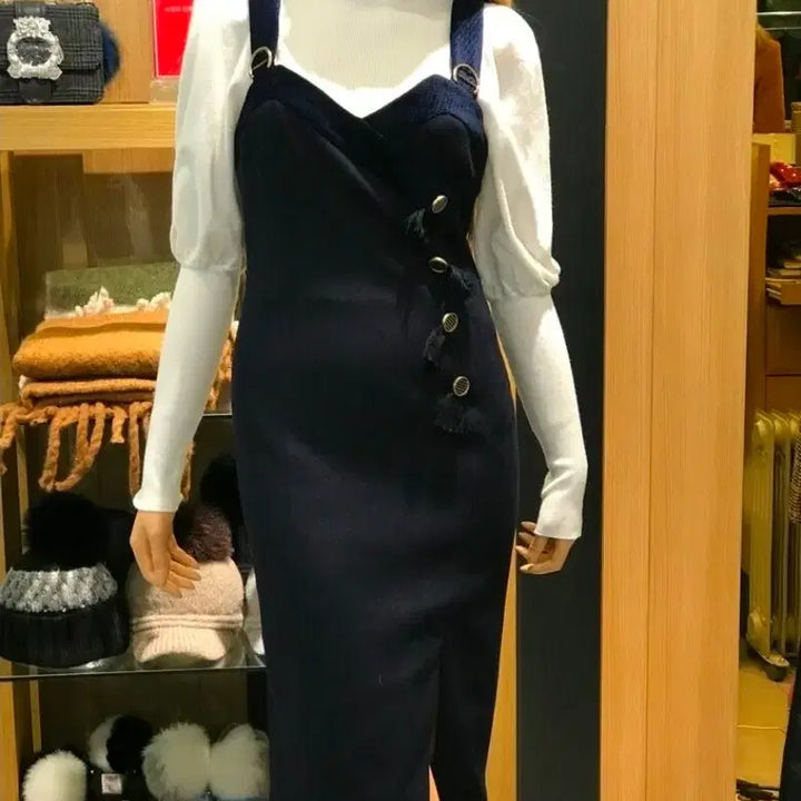 [BUNJANG] Egoist Gold Button Detail Suspender Midi Dress / 에고이스트슬릿 금장 버튼 포인트 원피스