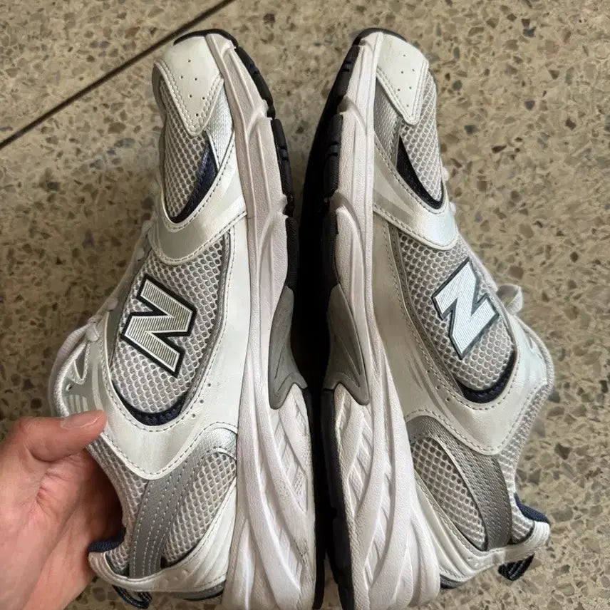 [BUNJANG] New Balance 530 Steel Grey Shoes / 뉴발란스 530 스틸그레이 270