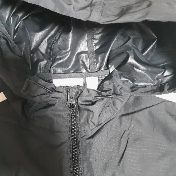 [BUNJANG] Adidas 3-Stripes Hooded Anorak Windbreaker Black M / [상태최상] 아디다스 후드 아노락 바람막이 블랙 3선 M
