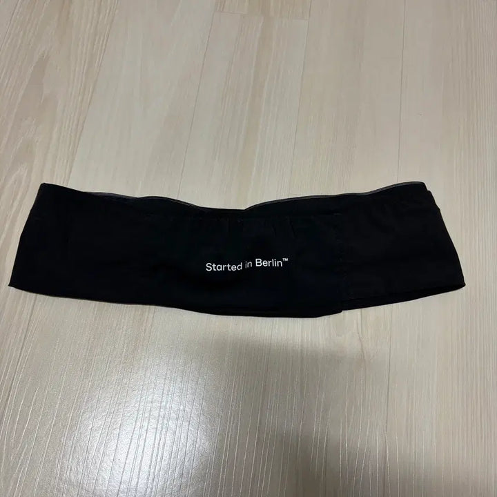 [BUNJANG] Optimistic Runner Belt Black / [M] 옵티미스틱 러너 벨트 블랙