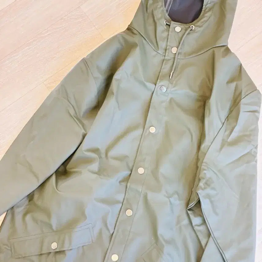 [BUNJANG] Authentic Rains Raincoat Khaki Lightweight Coat (Size L) / 영국 정품 레인스 우비 비옷 방수 방품 경량 코트 카키 판매합니다 L