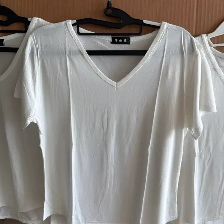 [BUNJANG] V-Neck Short Sleeve T-Shirt 3-Pack Set / 브이넥 반팔티 3장세트