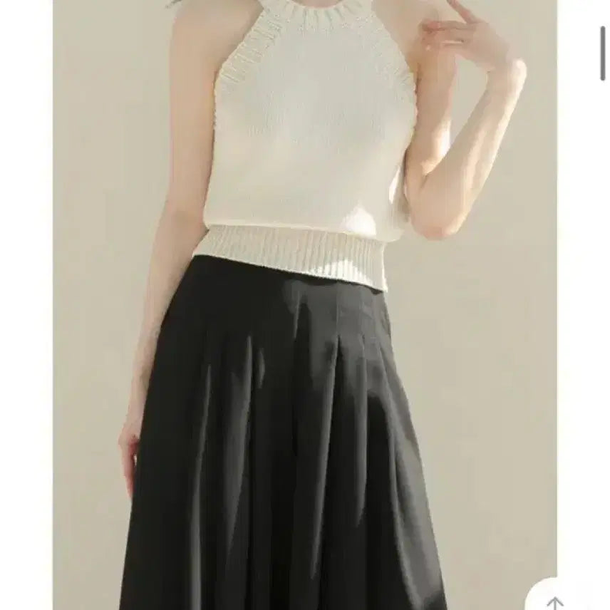 [BUNJANG] Halter Neck Knit Sleeveless Top / 솔로지옥 윤하정 홀터넥니트나시