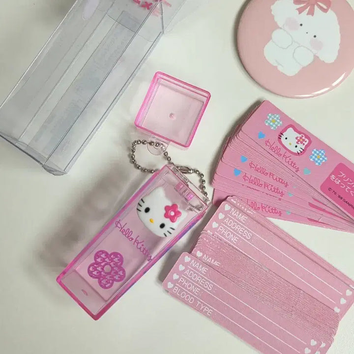 [BUNJANG] Classic Kitty "Kaohana" Gum Holder / Memo Holder Case Keychain / 고전키티 카오하나 껌홀더 메모지홀더 케이스키링