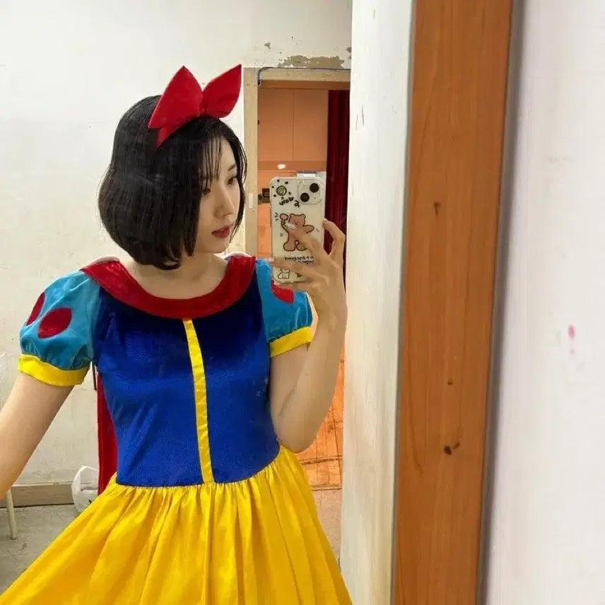 [BUNJANG] Snow White Cosplay Costume Rental / 디즈니 공주 코스프레 의상 백설공주 졸업사진대여 옷대여 코스프레대여