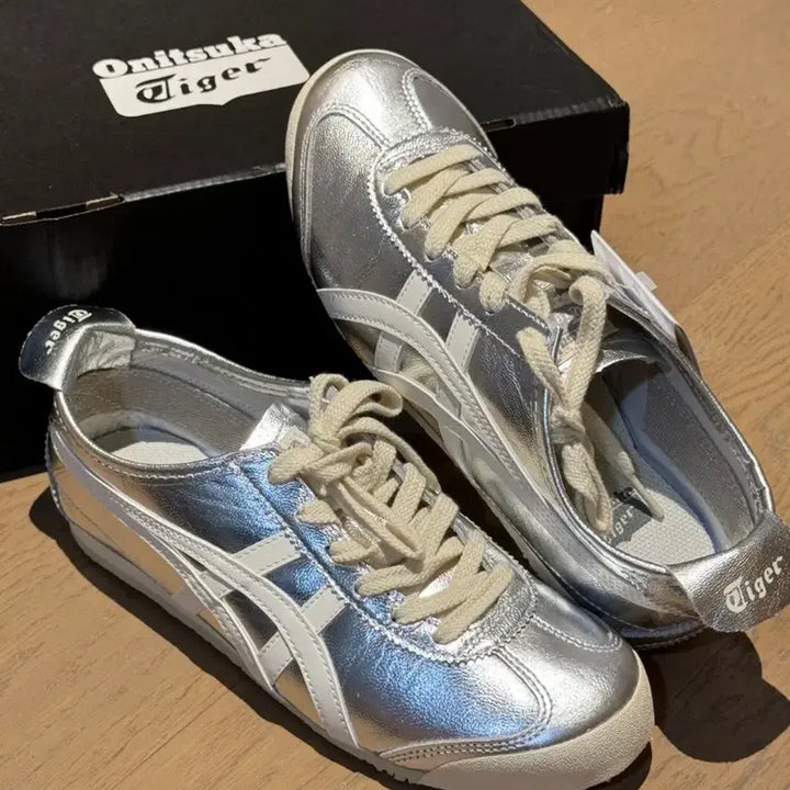 [BUNJANG] Onitsuka Tiger Retro Sneakers / [정품] 오니츠카 타이거 레트로 운동화 THL7C2-9399