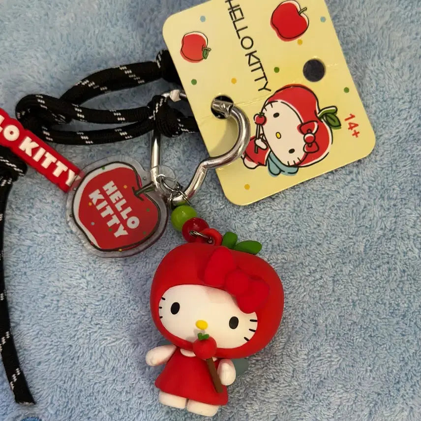[BUNJANG] Sanrio Hello Kitty Apple Angel Charm Keychain / <당일발송> 헬로키티 사과키링 천사키링