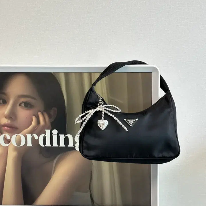[BUNJANG] Prada Pocono Nylon Hobo Shoulder Tote Bag Mini Black / 프라다 포코노 나일론 호보백 숄더백 토트백 미니 블랙