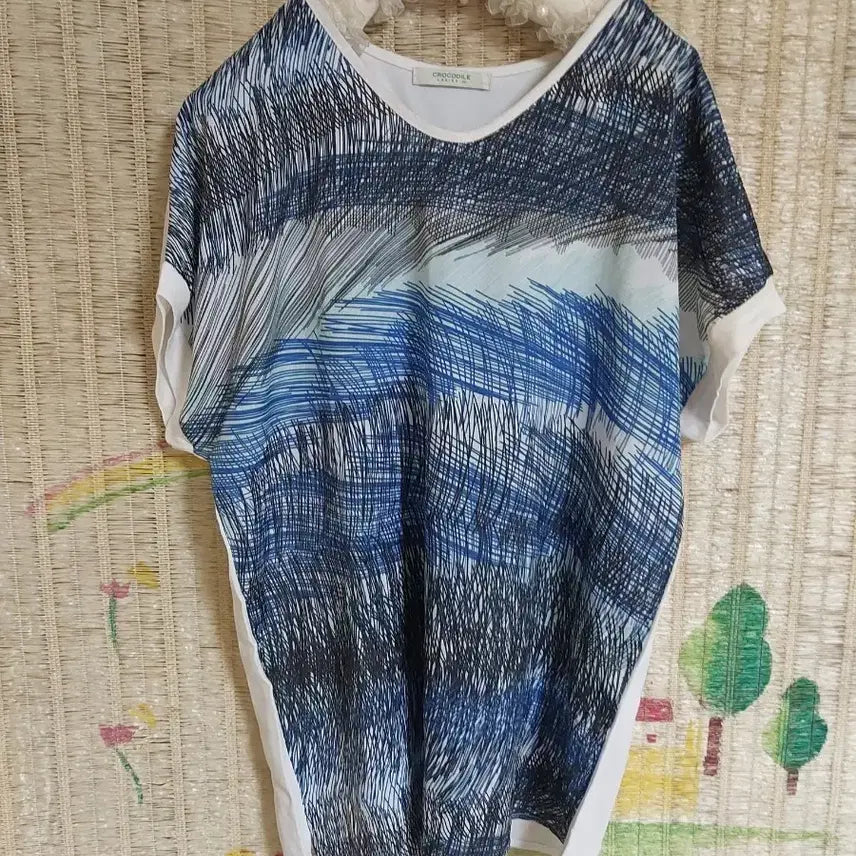 [BUNJANG] Crocodile Print Short Sleeve Blouse Size 95 / 크로커다일 프린트 반팔 블라우스 95