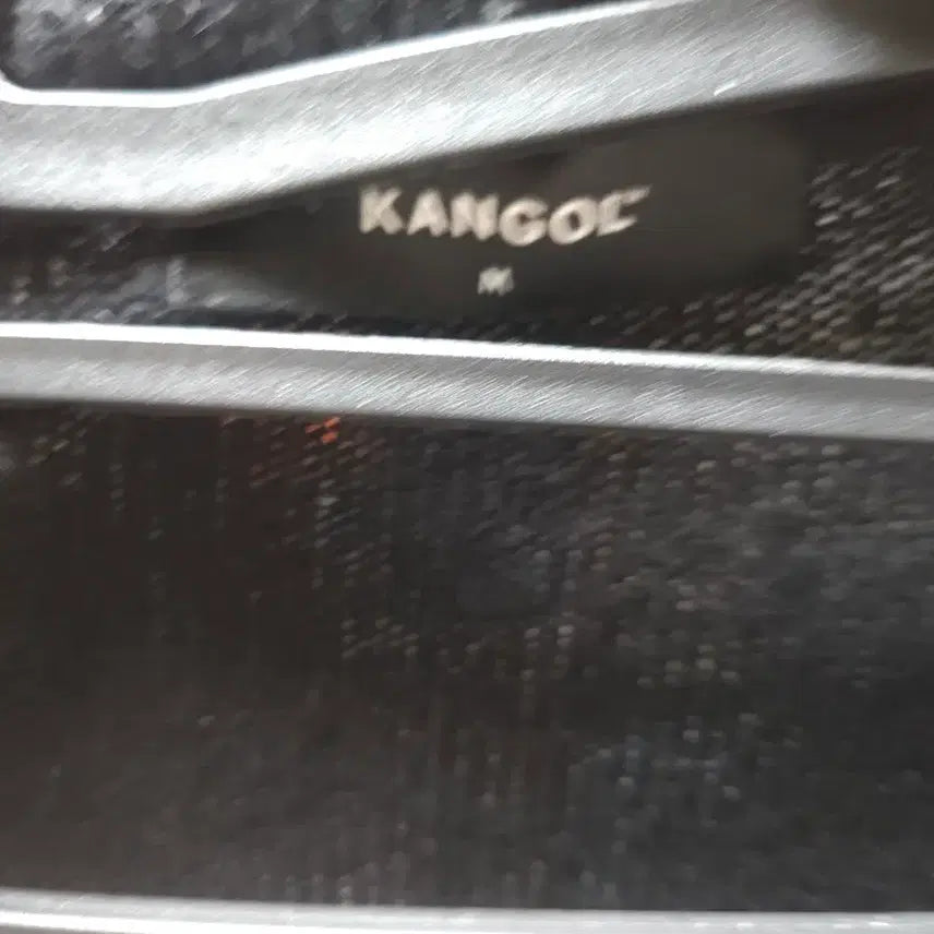 [BUNJANG] Kangol Black Cardigan (M) / 캉골 블랙 가디건 M