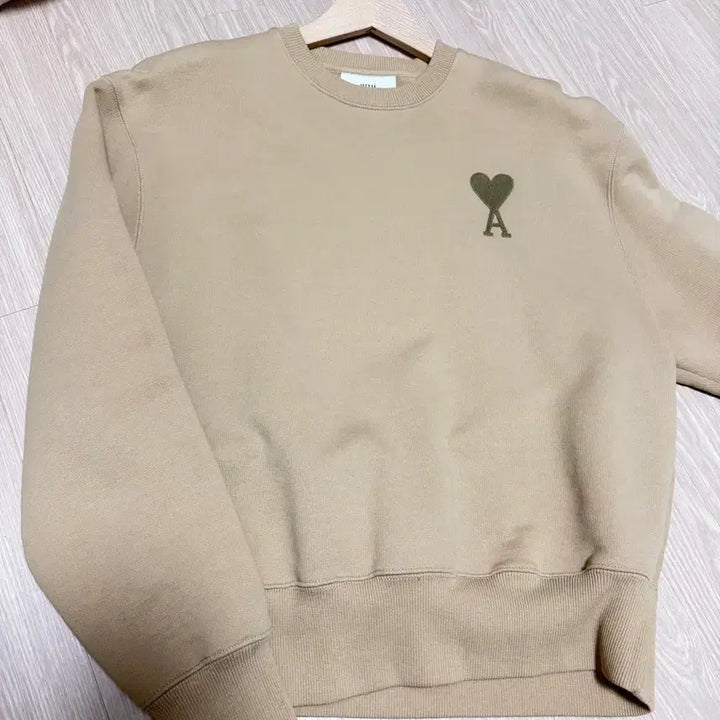 [BUNJANG] ARMY Sweatshirt / 아미 맨투맨 1회착용 베지