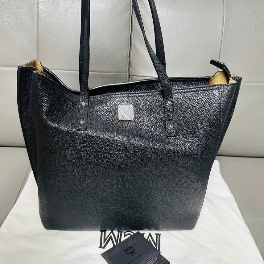 [BUNJANG] MCM Black Leather Tote Bag / mcm가방