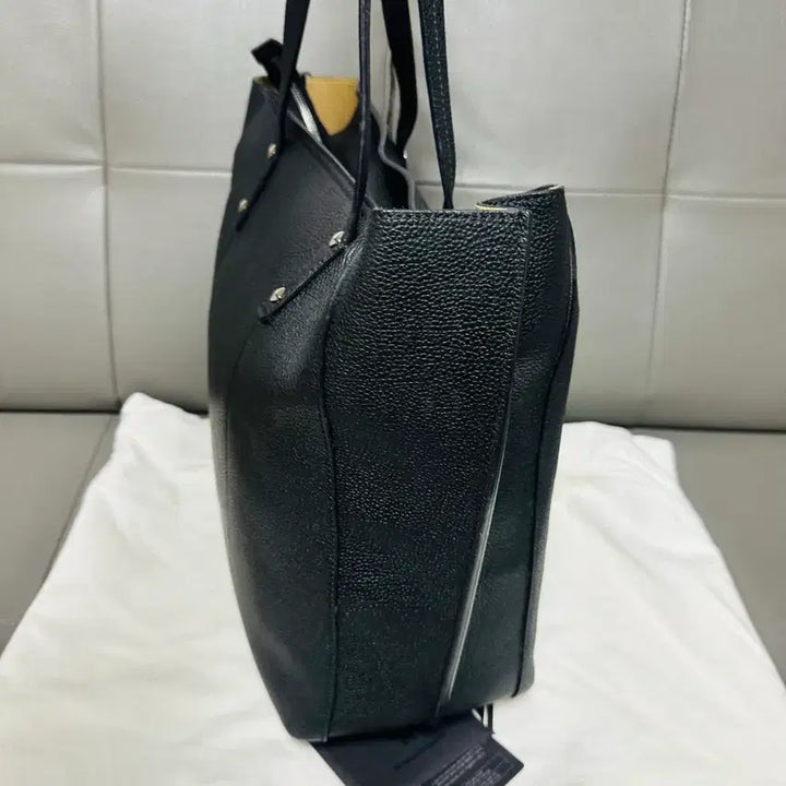[BUNJANG] MCM Black Leather Tote Bag / mcm가방