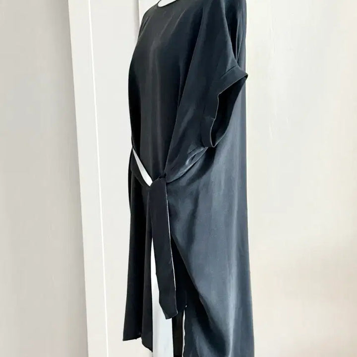 [BUNJANG] AllSaints Navy 100% Silk Dress / 올세인트 AllSaints 네이비 100%실크 드레스
