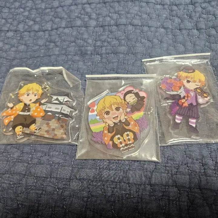 [BUNJANG] Demon Slayer Zenitsu Acrylic Keychain Bundle Set (3 Types) / 젠이츠 아크릴 키링 3종 일괄