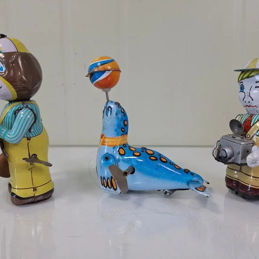 [BUNJANG] Vintage Tin Toy Wind-up Figurines Set of 3 / 근대사 수집 옛날 양철 인형 태옆 장난감 3점