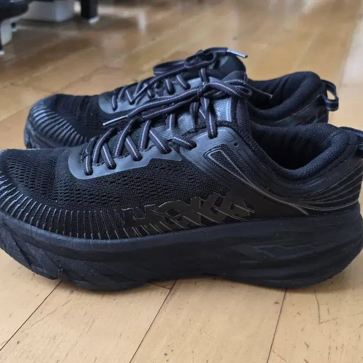 [BUNJANG] Hoka Bondi 7 Running Shoes (US 8.5, Black) / 호카 본디 7 (265)