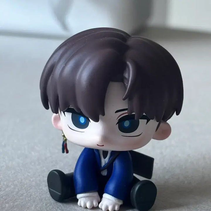 [BUNJANG] Gye Dam Chul Geun All Sitting Figure Agent Choi / 괴담출근 모두앉아 피규어 최 요원
