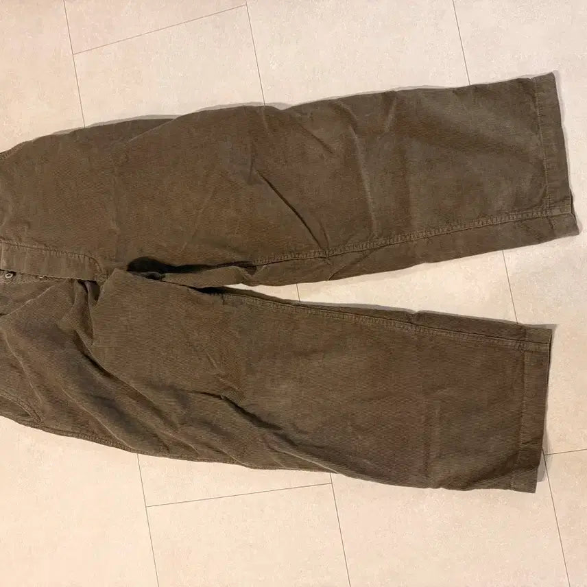 [BUNJANG] WEAKKOZE Corduroy Pants Olive Size 2 / 뤡코즈 코듀로이 팬츠 올리브 2사이즈