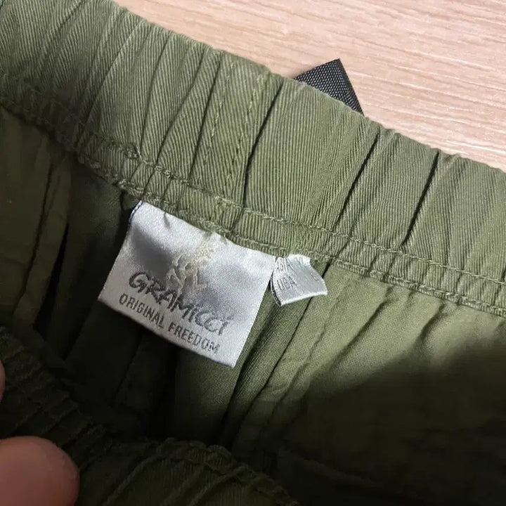 [BUNJANG] Gramicci G-Shorts Olive Cargo Shorts XL / Gramicci G-Short 올리브 반바지