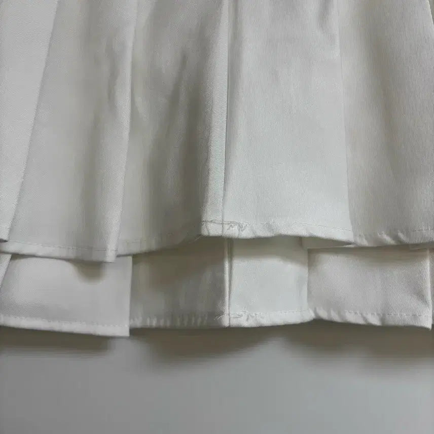 [BUNJANG] Jeanne White Pleated Skirt / 잔느 화이트 플리츠 스커트