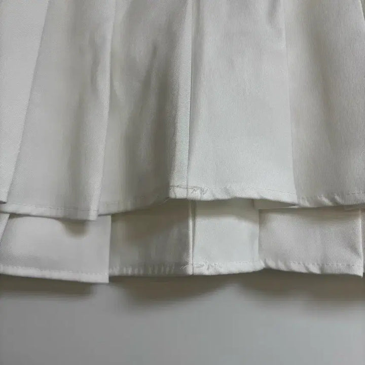 [BUNJANG] Jeanne White Pleated Skirt / 잔느 화이트 플리츠 스커트