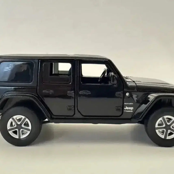 [BUNJANG] Jeep &amp; Defender 1/32 Scale Diecast Model Bundle / 1/32 지프 &amp; 디펜더 일괄판매