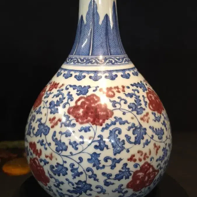 [BUNJANG] Celadon Porcelain Vase with Lotus and Vine Motif / 260428-7 청화유리홍 연화당초문 옥호춘병