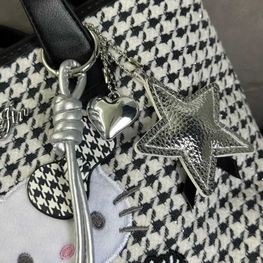 [BUNJANG] Kitty Tweed Tote Crossbody Bag / 레어 키티 트위드백 토트백 크로스백